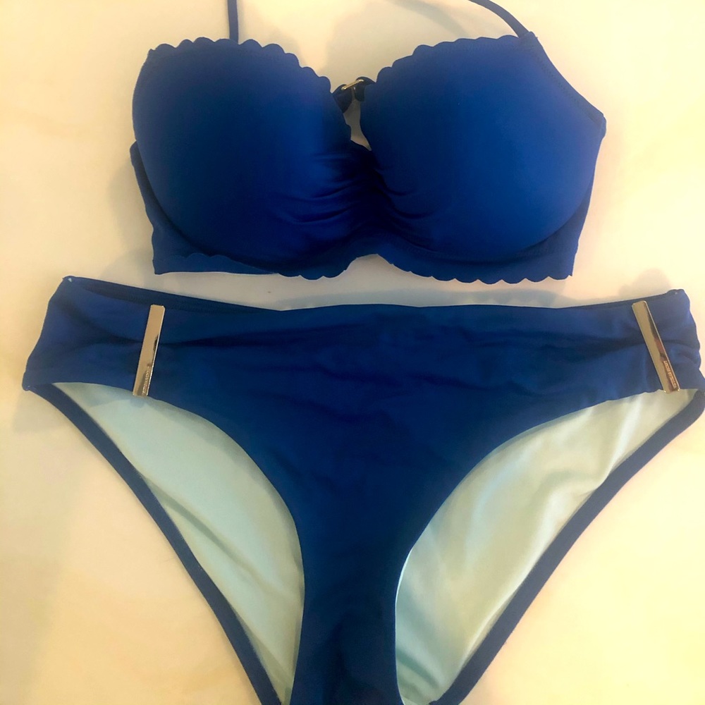Blue bikini